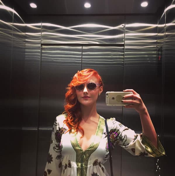 Para interpretar el personaje de en "Yago" tuvo que teñir su cabellera para lucir sexy.