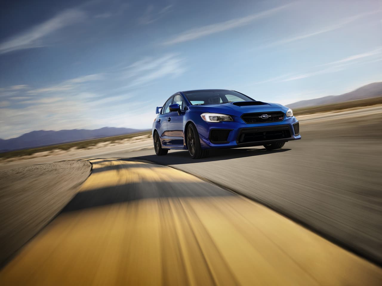 <b><a href="http://www.univision.com/noticias/subaru">Subaru</a></b> presentó, además del WRX, el
<b>nuevo WRX STi</b>, la versión más deportiva del sedán, que veremos lanzado definitivamente en el
<b><a href="http://www.univision.com/temas/auto-show-de-detroit">Auto Show de Detroit</a></b>. Mientras, lo vemos en esta galería.