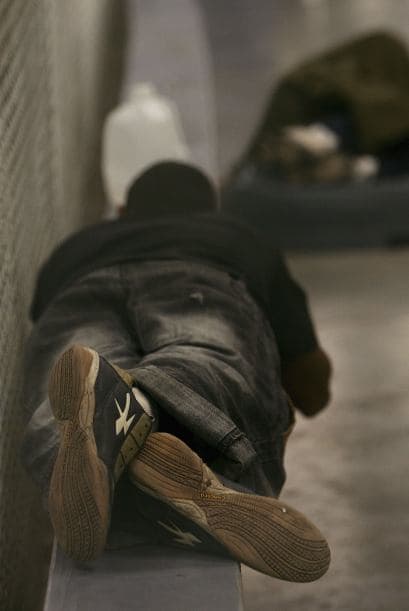 “No sólo eso, también se tipifica el delito de tráfico de indocumentados y se incluye como agravante el inducir a menores de edad, bajo la disposición que el delito se perseguirá de oficio”, recalcó.