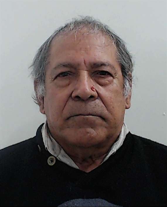 <h3 class="cms-H3-H3"><b>Bernardino Agustín Britez</b> </h3>
<br> 
<br>Nacido en la provincia de Misiones, Argentina el 28 de mayo de 1944, este hombre con 77 años cumplidos es buscado por 
<b>abuso sexual gravamente ultrajante calificado por el vínculo.</b>
<br>