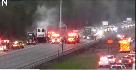 Incendio de camión provoca cierre de carriles en la I-75 en Wesley Chapel