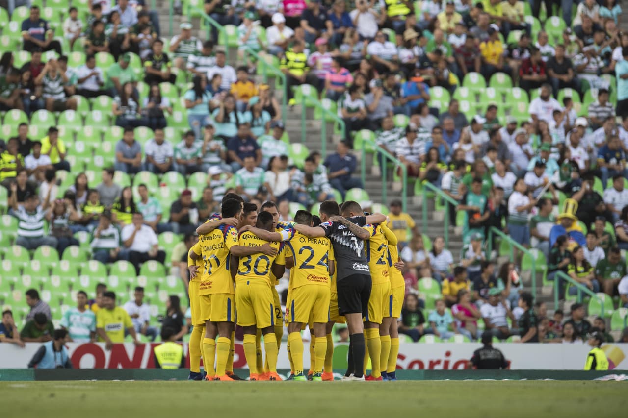 Mientras que los visitantes lo hicieron con: Marchesín; Aguilar, Álvarez, Valdéz, Vargas; Uribe, Ibarra, Rodríguez, Domínguez; Ménez y Peralta.