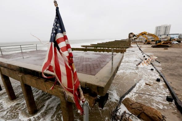 En Nueva Jersey hubo otras seis muertes reportadas, según informó la policía de ese estado.