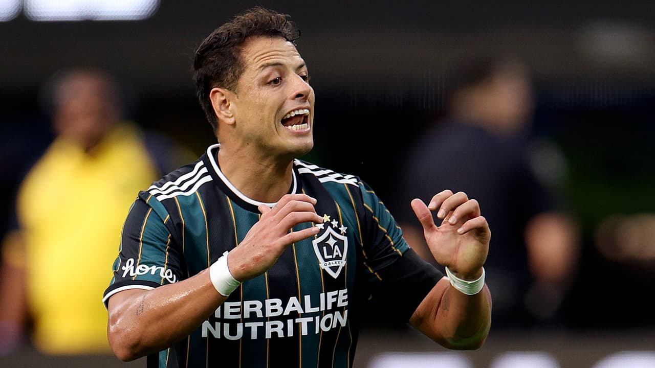 ¡Futuro de Chicharito en LA Galaxy está en el aire!