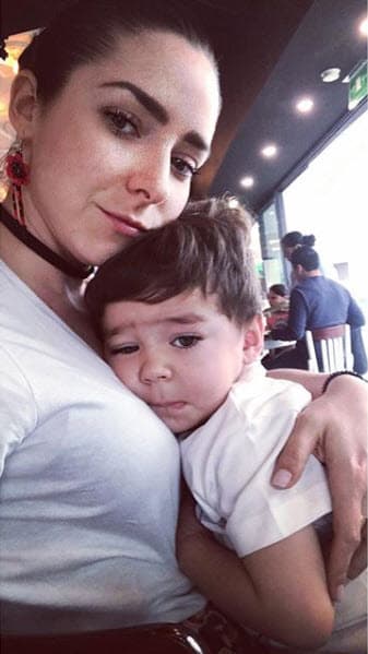 “Disfruto mucho estar con él, llevarlo a la escuela, llevarlo a natación y todas esas cosas de mamás”.