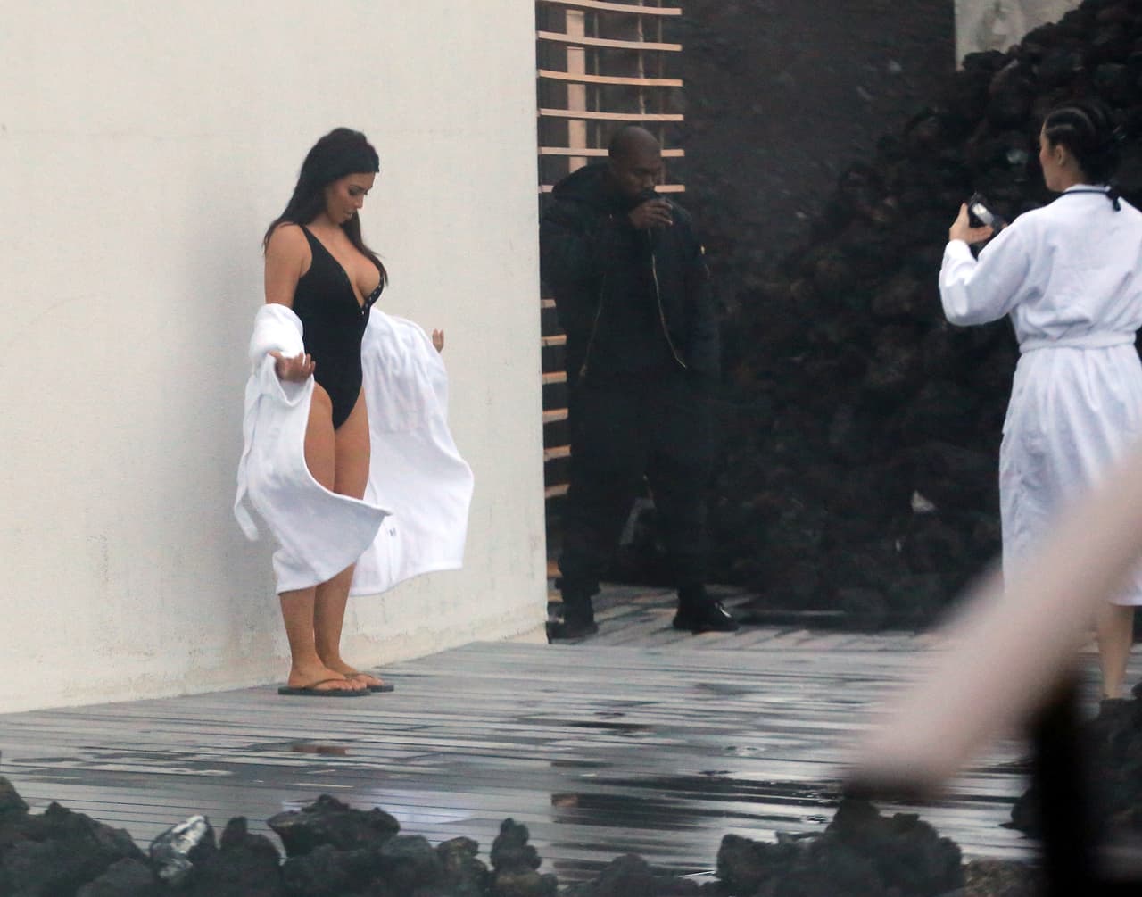 Kanye también estuvo presente pero él no se metió a nadar.