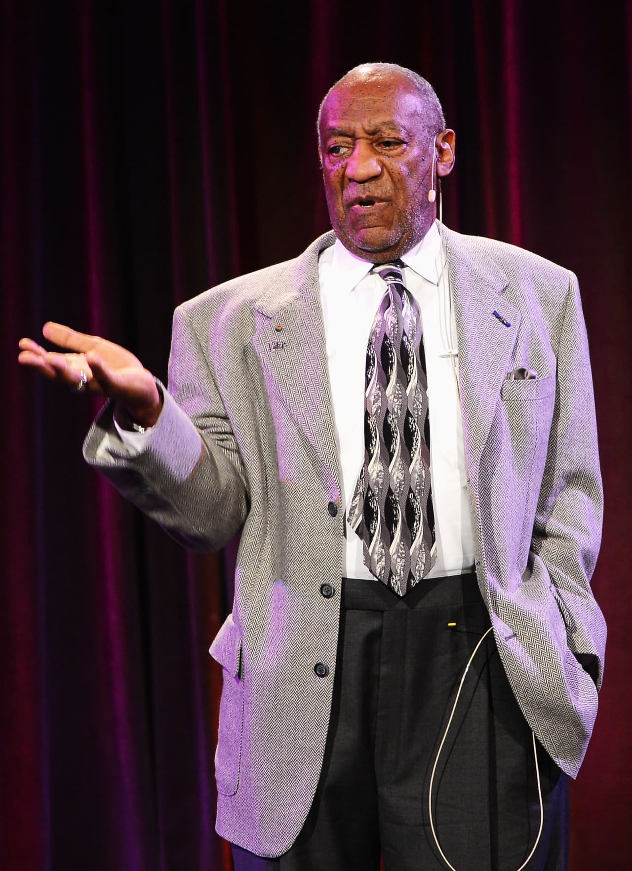 De ser encontrado culpable, Cosby podría enfrentar 10 años de prisión, una multa de 25.000 dólares y tendría que inscribirse en una lista de responsables de delitos sexuales.