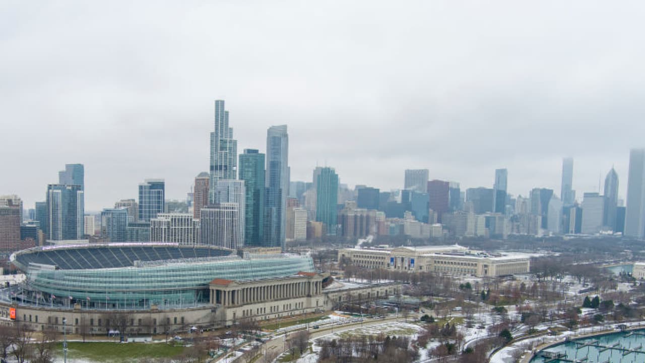 Periodos de nieve ocasional y ligero descenso de temperatura este viernes