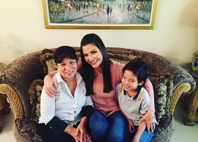 Esta hermosa familia nos abrió las puertas de su hogar. (18 de enero, 2016)