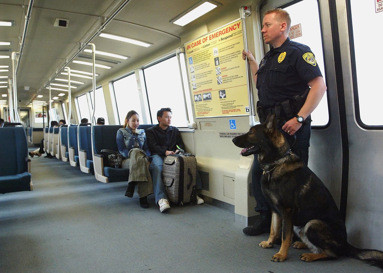 Los crímenes violentos en el BART se duplicaron en los últimos cuatro años, advierte reporte