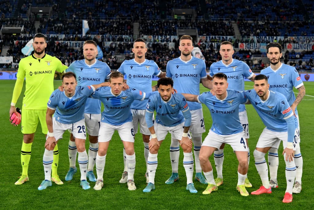 Napoli se impone a la Lazio con marcador de 2-1, durante la J27 en la Serie A. Lorenzo Insigne y Fabián Ruiz Peña le dieron el triunfo a los visitantes, mientra que Pedro fue el autor del unico tanto para los locales.