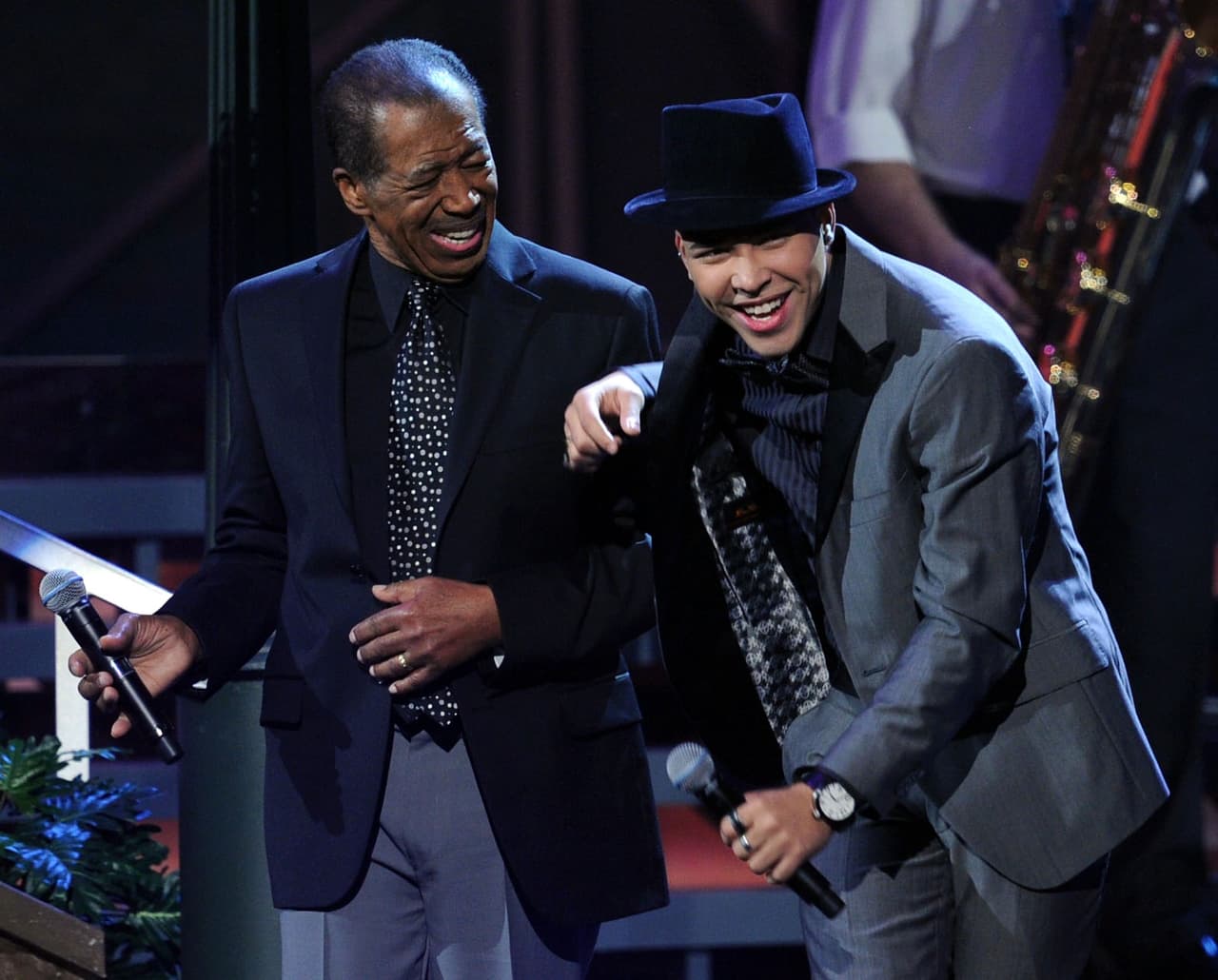 Pero sin duda, uno de los mejores momentos de Latin GRAMMY fue el dueto que hizo en el 2010 junto a Ben E. King.