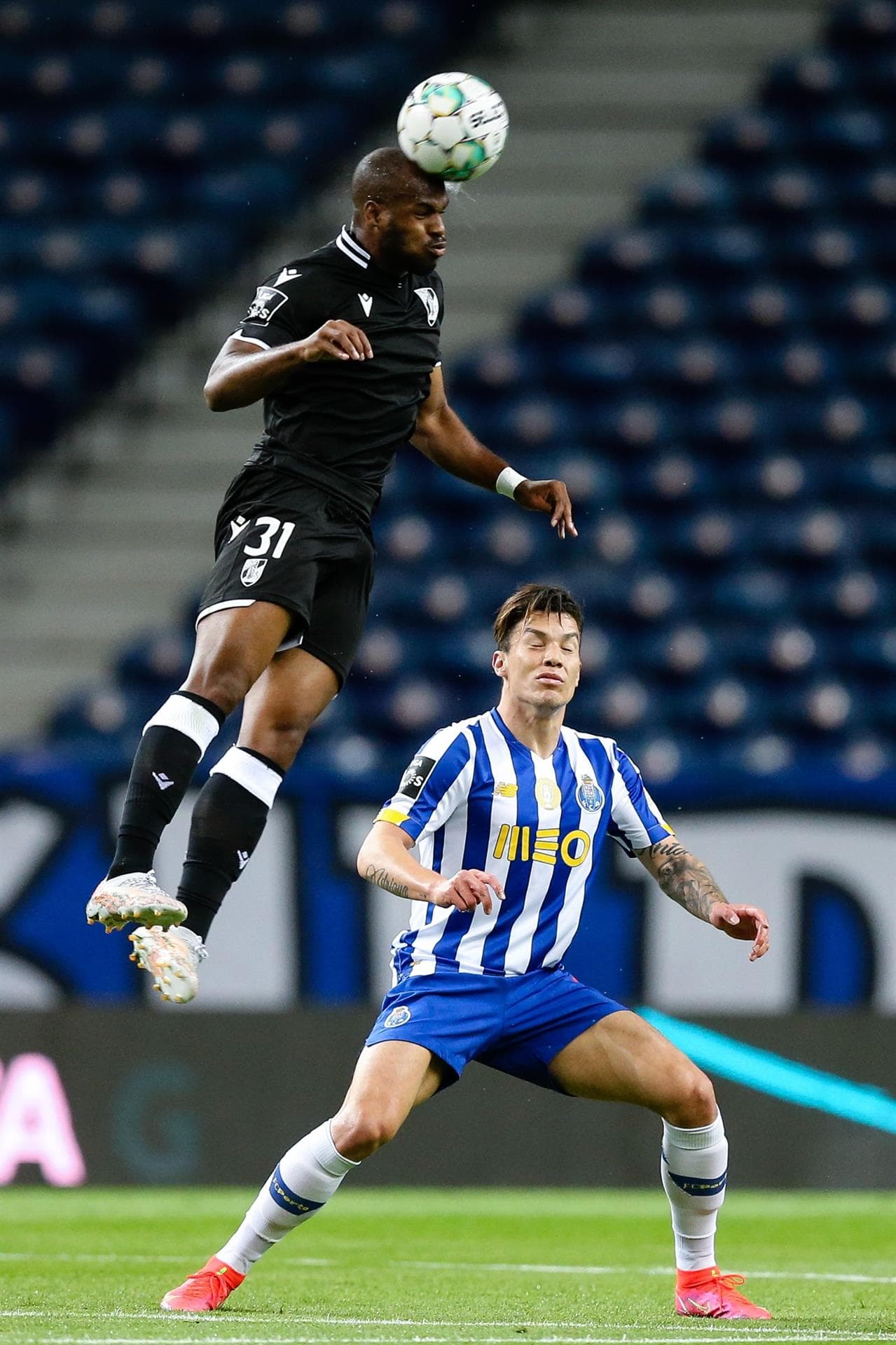 Moussa Marega se echa el equipo al hombro y suman los tres puntos