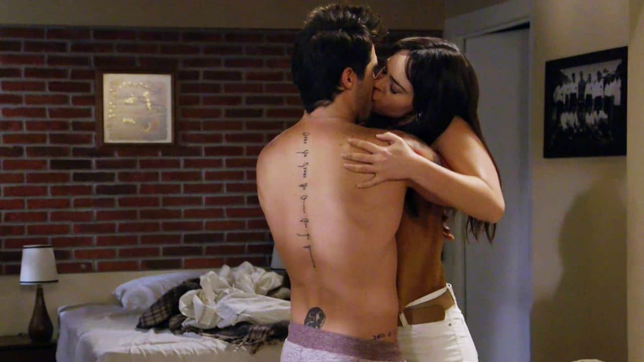 La pasión y el amor que se tenían eran más fuertes que sus problemas. Fue un amor prohibido que se fortaleció con el cariño y la comprensión del otro.