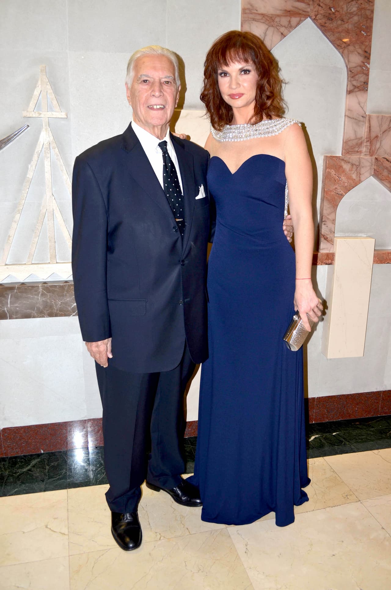 Aún se desconoce la causa de su muerte, pues su hija Ana Patricia asegura que su padre no quería que se ventilara su vida personal.