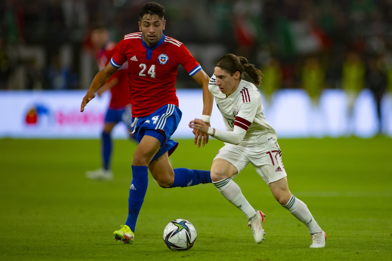 México no logra aguantar la ventaja 2-1 y terminan conformándose con un empate 2-2 frente a Chile en su último duelo del 2021.