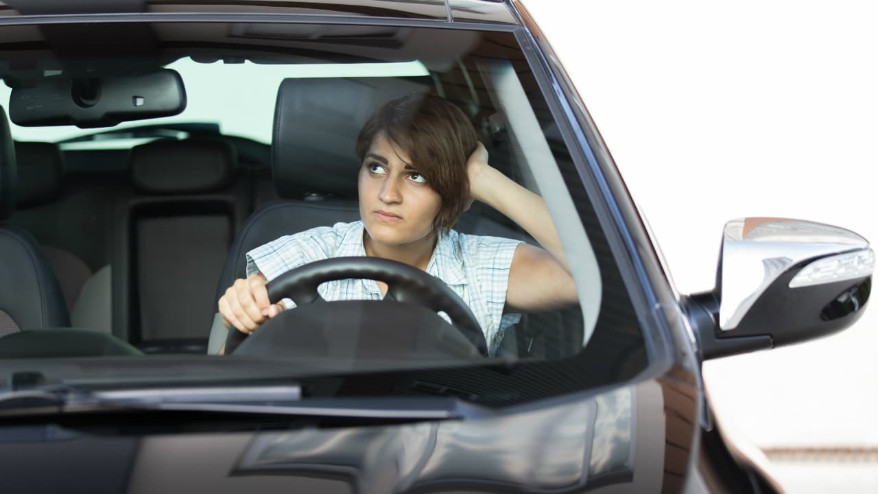 Turkmenistán, el único país del mundo que prohíbe manejar a las mujeres