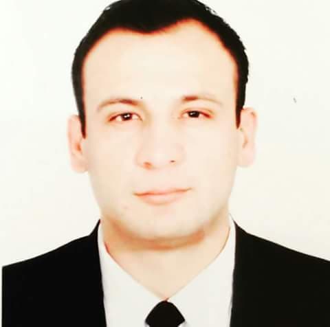 Hasta una foto de su pasaporte existe en esta página dedicada al 'Vale de Oro', dicha imagen tiene decenas de comentarios de mujeres que se 'derriten' por él.