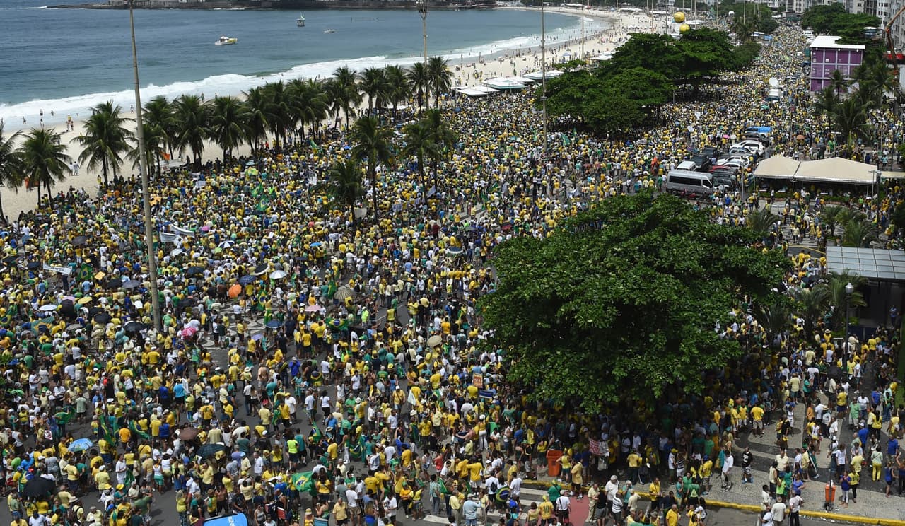 La protesta este domingo en Copacabana.