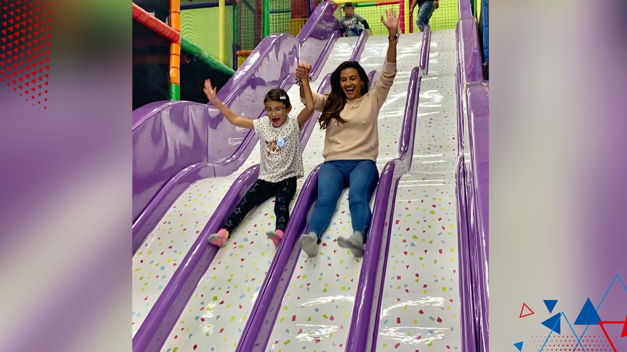 “A veces pienso que hago estas fiestas por mí” Argelia y su hermana se gozaron al máximo el cumpleaños de una de sus pingüinas