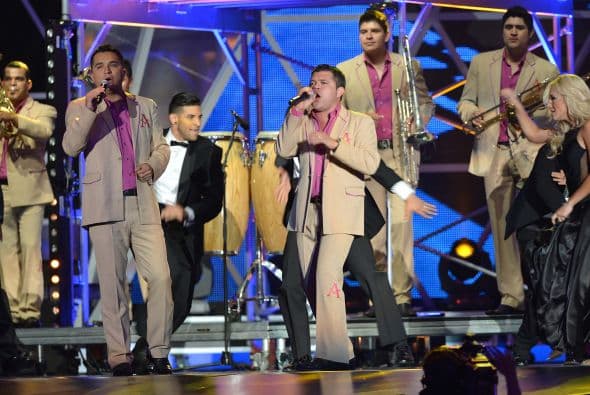 La banda obtuvo dos nominaciones durante la entrega de 2011, una por la Banda del Año y otra por el Grupo del Año, en la cateogría Regional Mexicana; en esta última perdieron contra la Banda el Recodo.