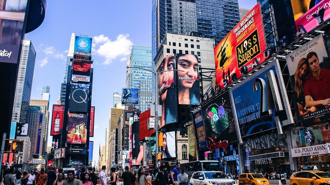 ¿Quieres ver tu foto en Times Square? Esto debes hacer y pagar para aparecer en una de las famosas pantallas