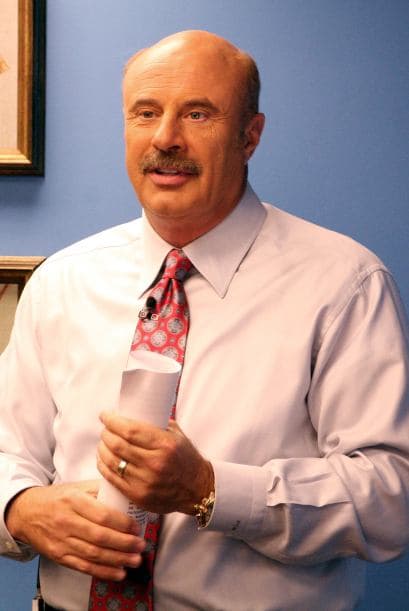 El Dr. Phil se ha convertido en uno de los más exitosos protegidos de Oprah, y ha logrado crear su propio imperio con su show "The Doctors" el cual es producido por su hijo Jay.