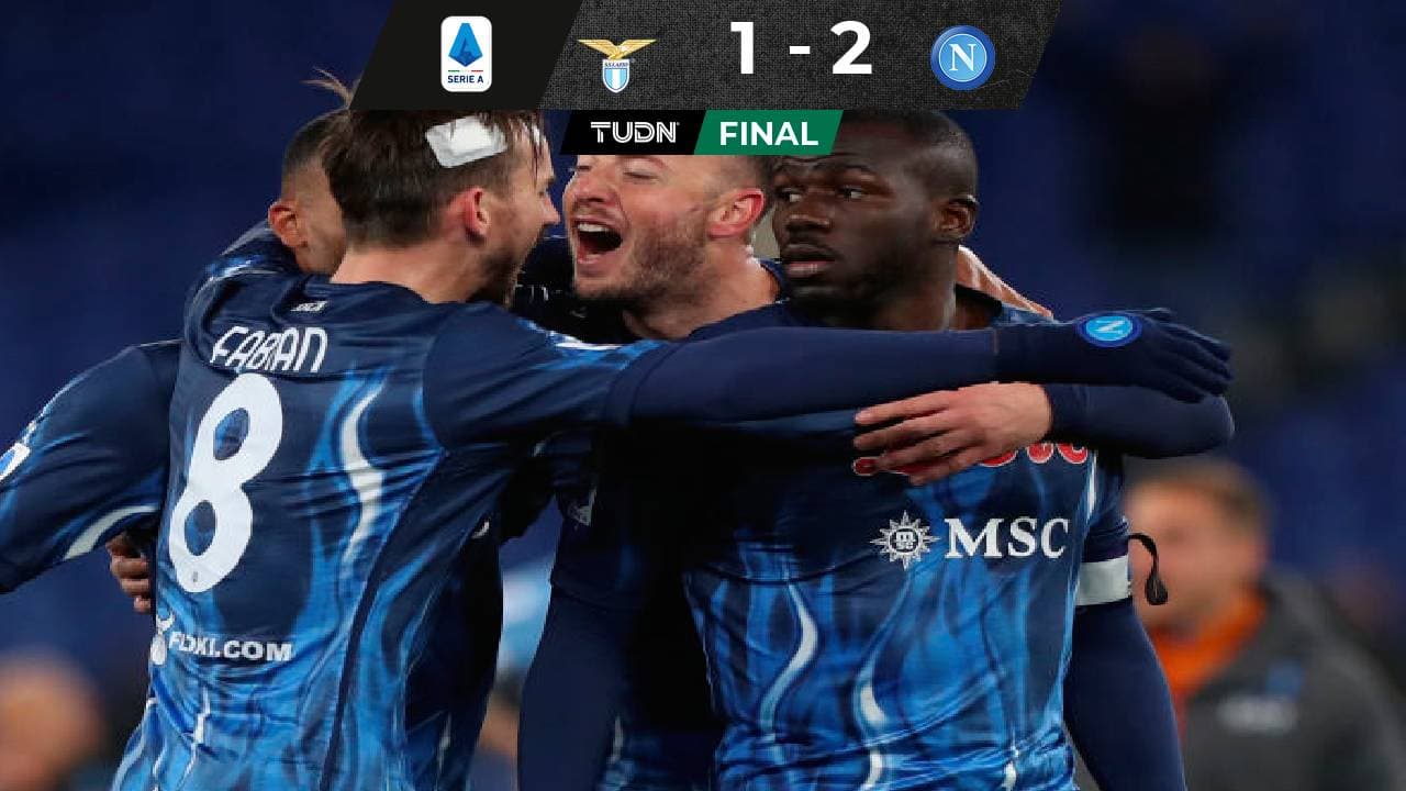Con gol en el último segundo, Napoli superó al Lazio y es líder