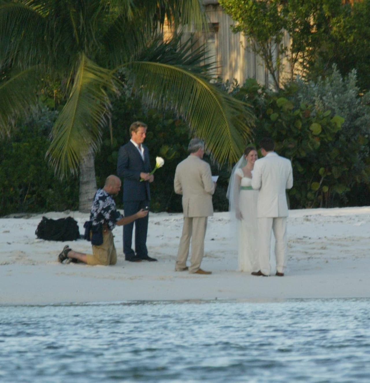 Este fue el primer matrimonio del actor, y el segundo para Jennifer, aquien estuvo casada con Scott Foley.