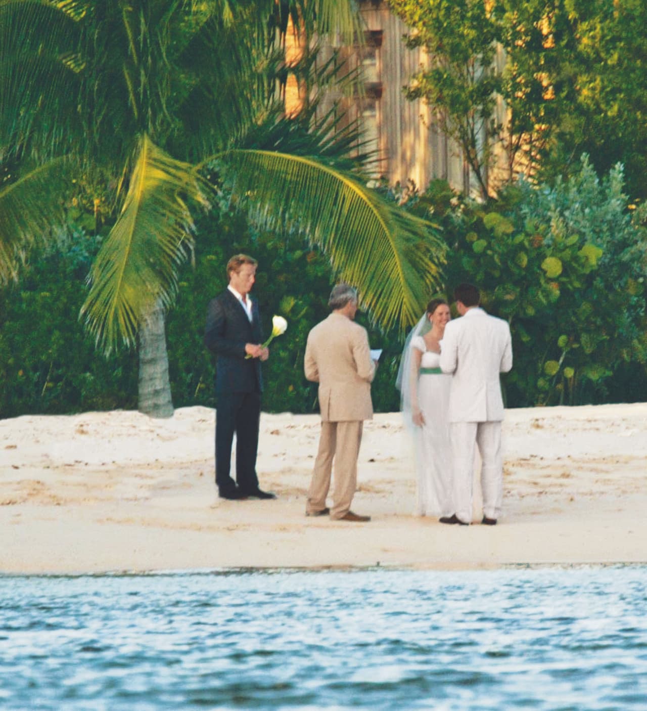 Con una ceremonia súper íntima se unieron en matrimonio.