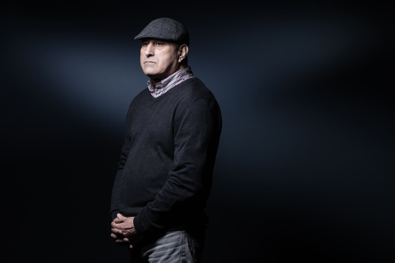 Sobre las razones que llevaron a Abbas a escribir este libro, le dijo a la AFP: "Ya se han contado 50 historias sobre todo esto; yo quería contar mi verdad, la que he vivido".