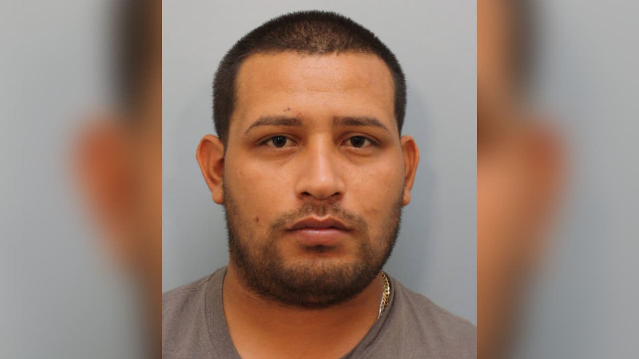 Acusan a un hombre por manipular pruebas en el tiroteo del mercado "La Tía Pancha"