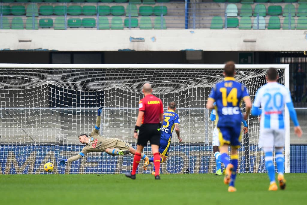 VERONA, ITALY - JANUARY 24: Federico Dimarco of Verona scores their sides first goal past Alex Meret of SSC Napoli during the Serie A match between Hellas Verona FC and SSC Napoli at Stadio Marcantonio Bentegodi on January 24, 2021 in Verona, Italy. Sporting stadiums around Italy remain under strict restrictions due to the Coronavirus Pandemic as Government social distancing laws prohibit fans inside venues resulting in games being played behind closed doors. (Photo by Alessandro Sabattini/Getty Images)