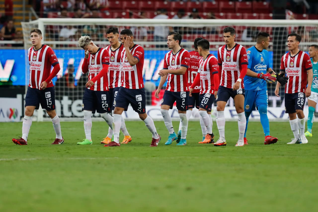 Chivas impone marca negativa al no anotar en 4 juegos como local