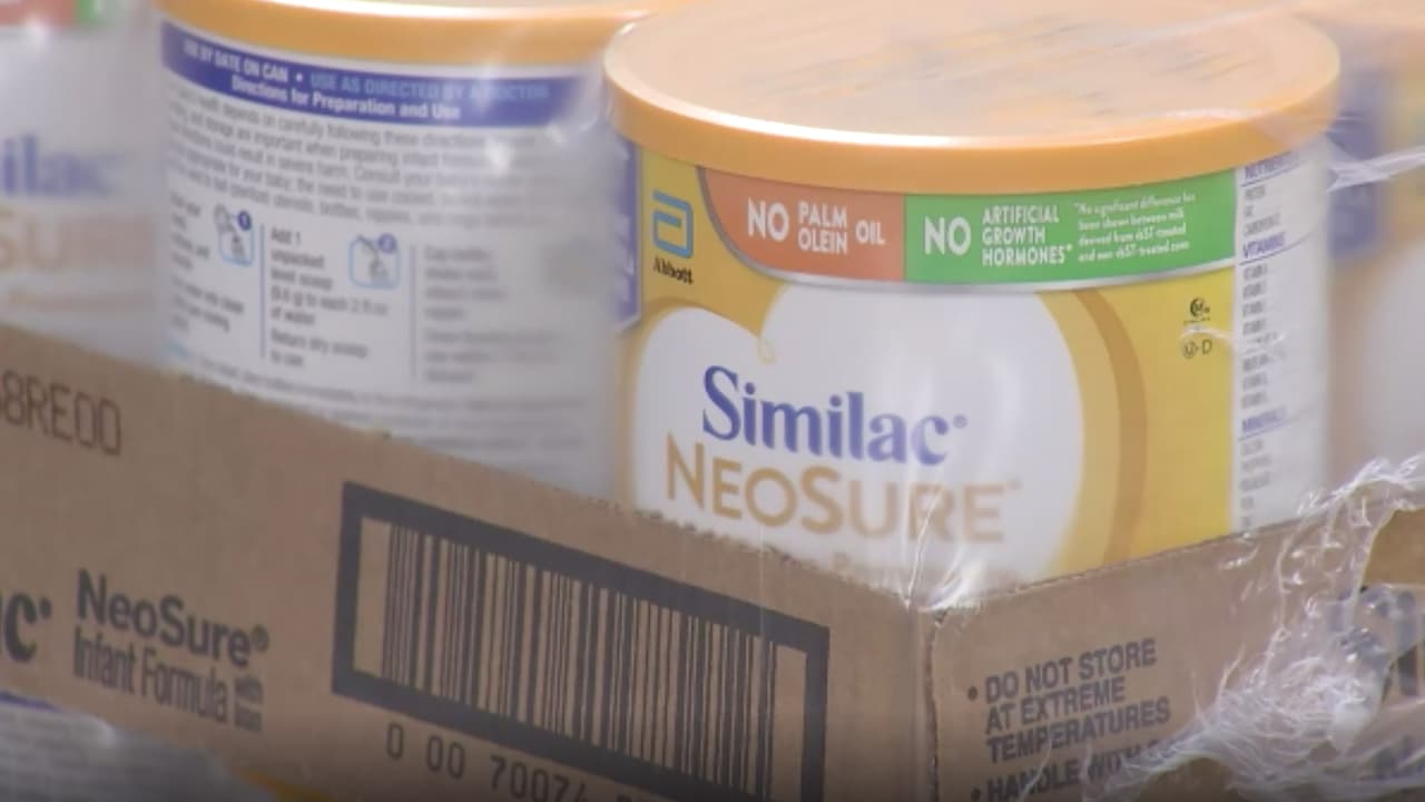 El Departamento de Salud de Houston indicó que las familias afectadas y que son parte del programa WIC, pueden hacer el cambio por estas formulas similares, aunque siempre es bueno consultar con el pediatra de su hijo y no aventurarse a darle cualquier producto.