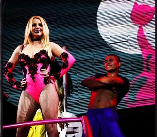 Con este sexy 'body' también luce espectacular.