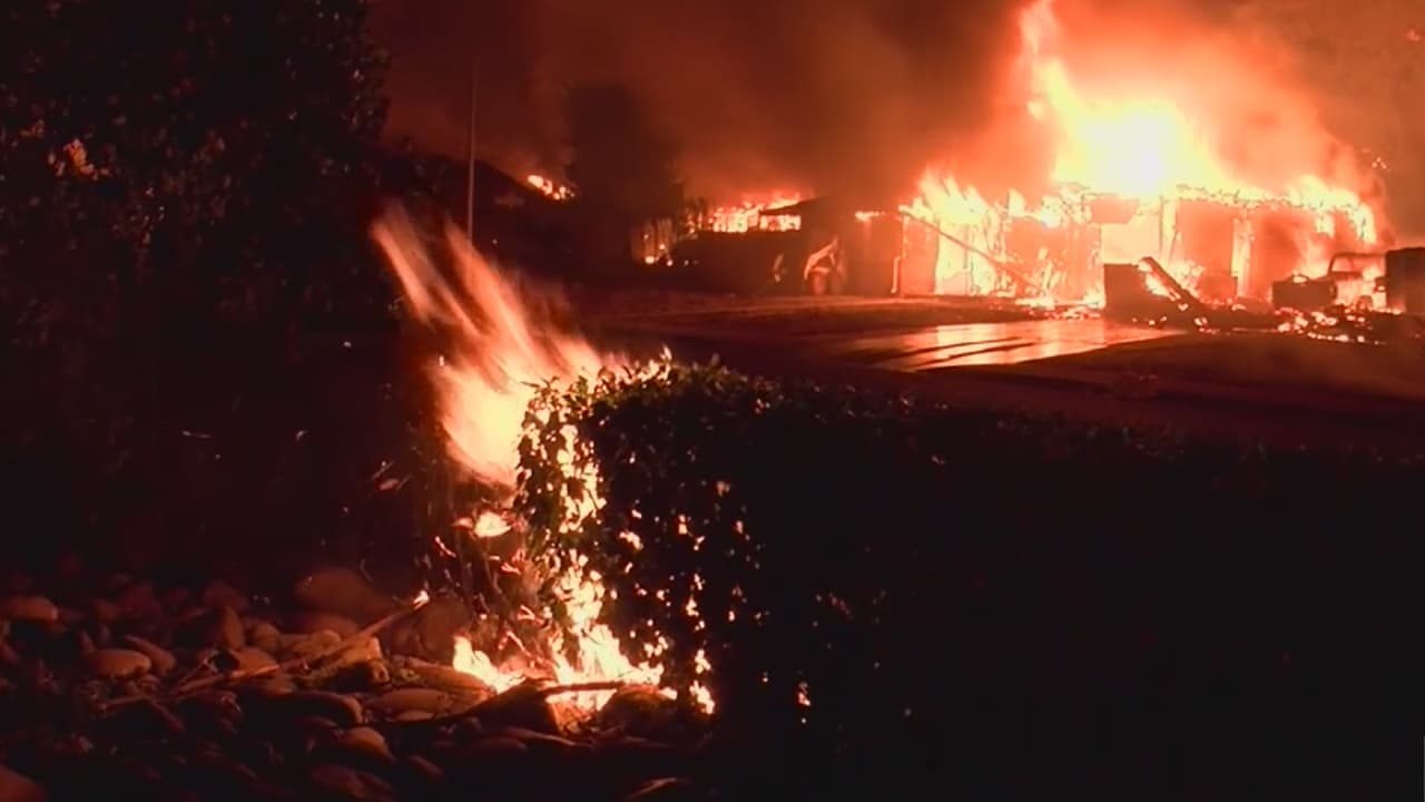 La Secretaria de Seguridad Nacional visitó zonas afectadas por el incendio Carr