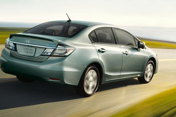 Honda Civic Hybrid 2015- Precio: $24,735; Consumo (ciudad/carretera): 44"47mpg