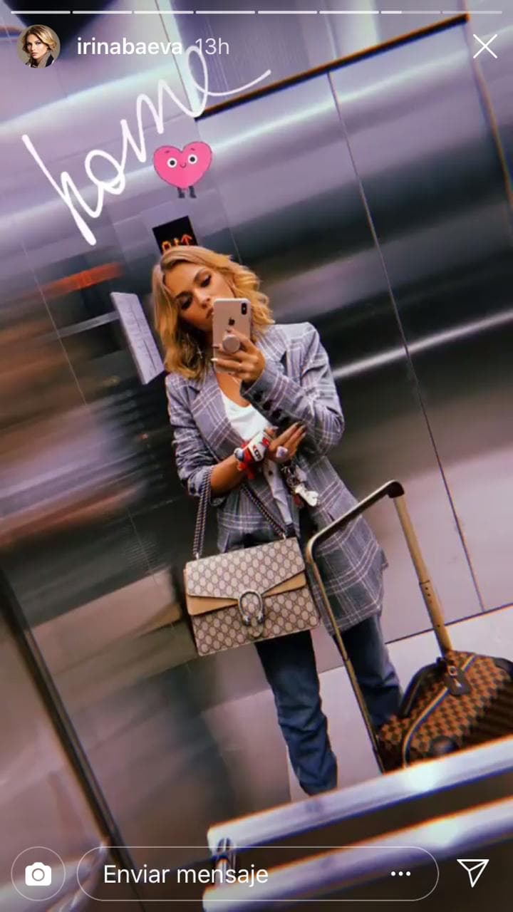 Regresó a su casa a la Ciudad de México, donde continúa con la campaña en su cuenta de Instagram en contra del ciberbullyng del que se dice víctima, después de que aceptara su relación con Gabriel Soto.