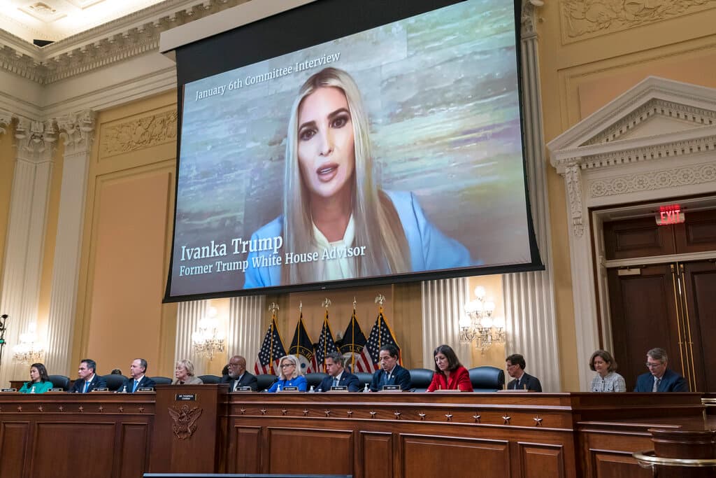 Aumentan las fricciones familiares tras el testimonio de Ivanka Trump ante el comité que investiga el asalto al Capitolio