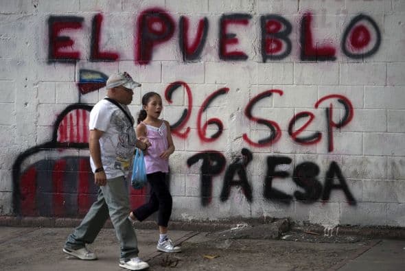 La presidenta del Consejo Nacional Electoral (CNE), Tibisay Lucena, dijo el viernes en conferencia de prensa que tenían "80 por ciento de las mesas instaladas. Se mostró confiada del desarrollo del proceso, y expresó que el avance logrado hasta ahora hace prever el éxito de las votaciones del domingo.