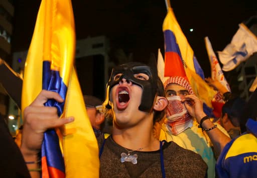 Unos 12,8 millones de electores fueron convocados este domingo a las urnas para elegir al sucesor del presidente Rafael Correa entre Moreno y Lasso.