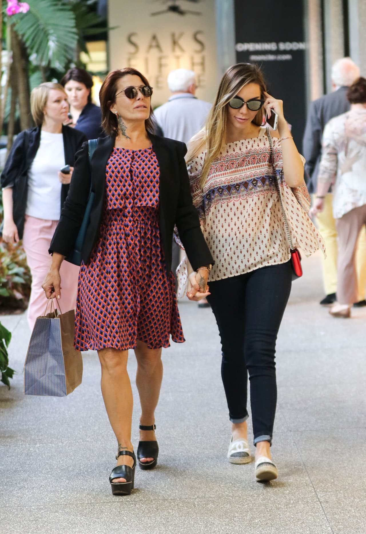 Tomaditas de la mano.