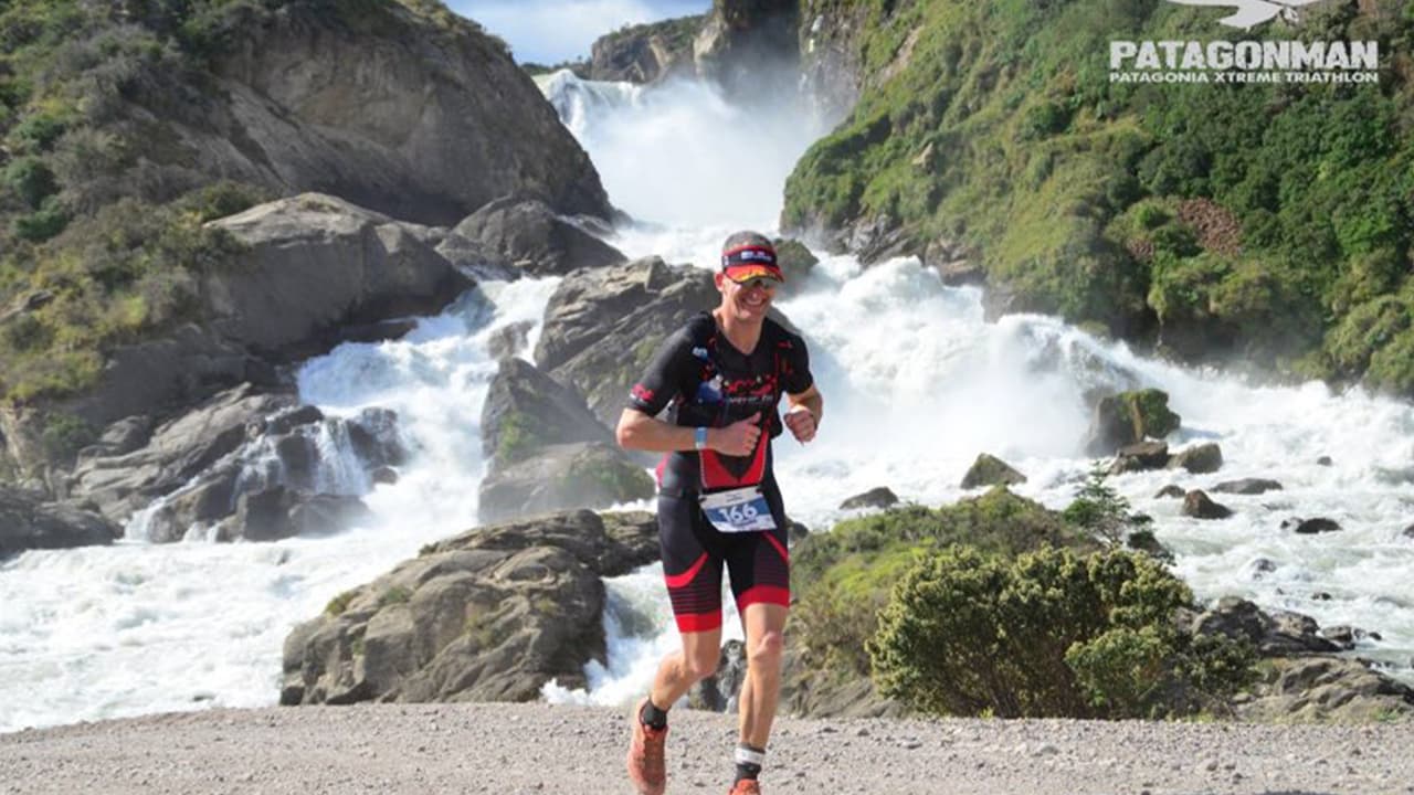 “Decidí usar los recursos que tengo y realizar una competencia de triatlón, trate de simular lo más posible la carrera real”, agregó.