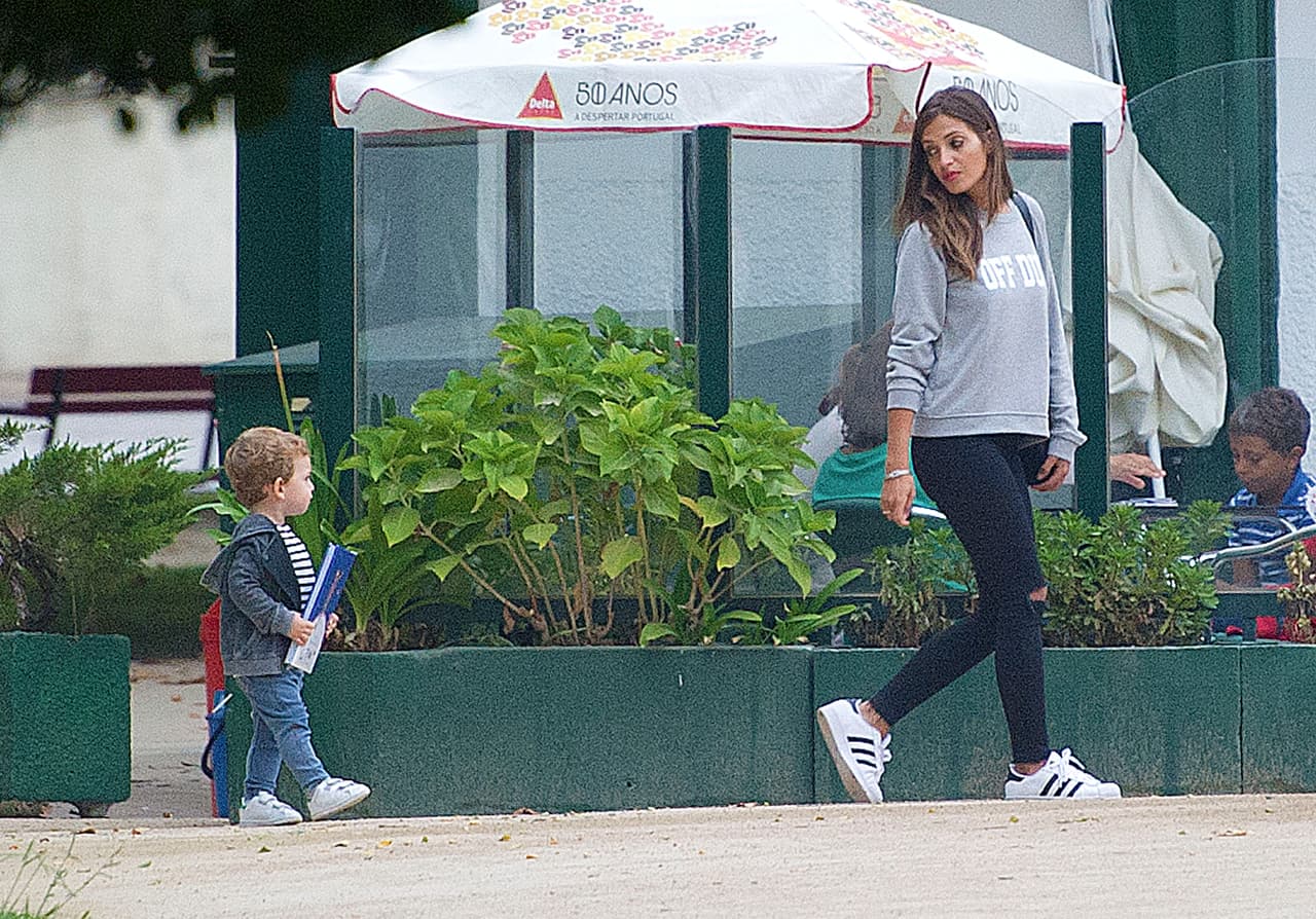 ¿Será que el pequeño Martín pronto tendrá un hermano o hermana?