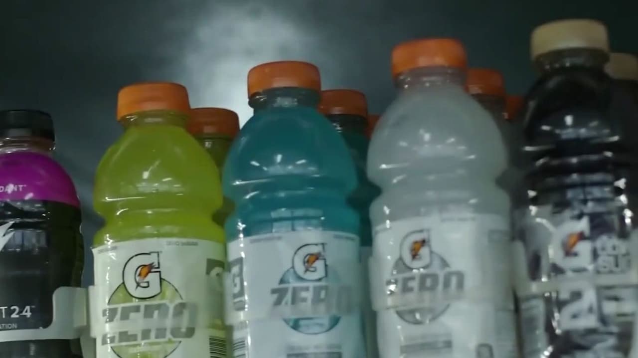 Noticias de negocios en 1 minuto: Gatorade enfrenta a la competencia con importantes cambios