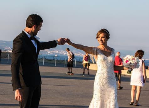 "Como recordar es volver a vivir, quiero compartirles estas fotos de nuestra boda", escribió la periodista hondureña.