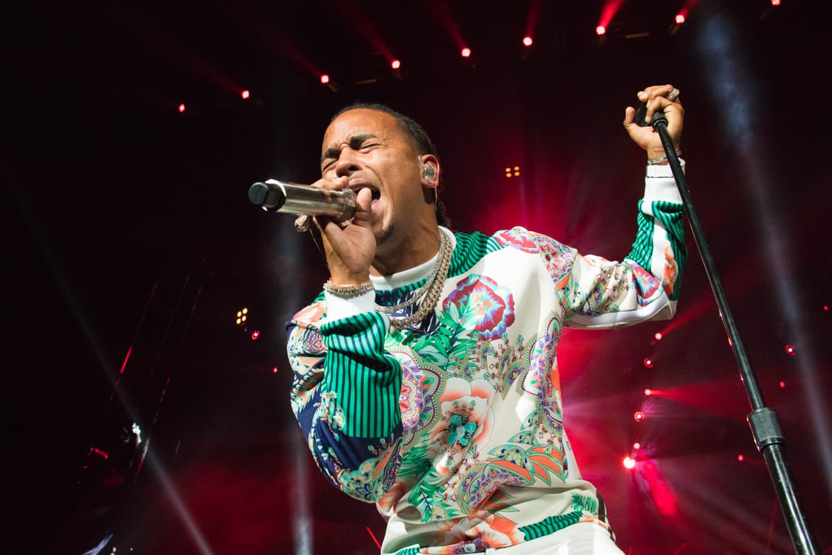 Ozuna dejó todo en la tarima para sus fanáticos.