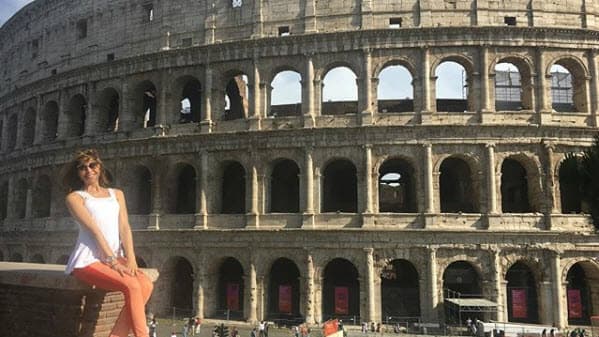 También fue al Coliseo romano.