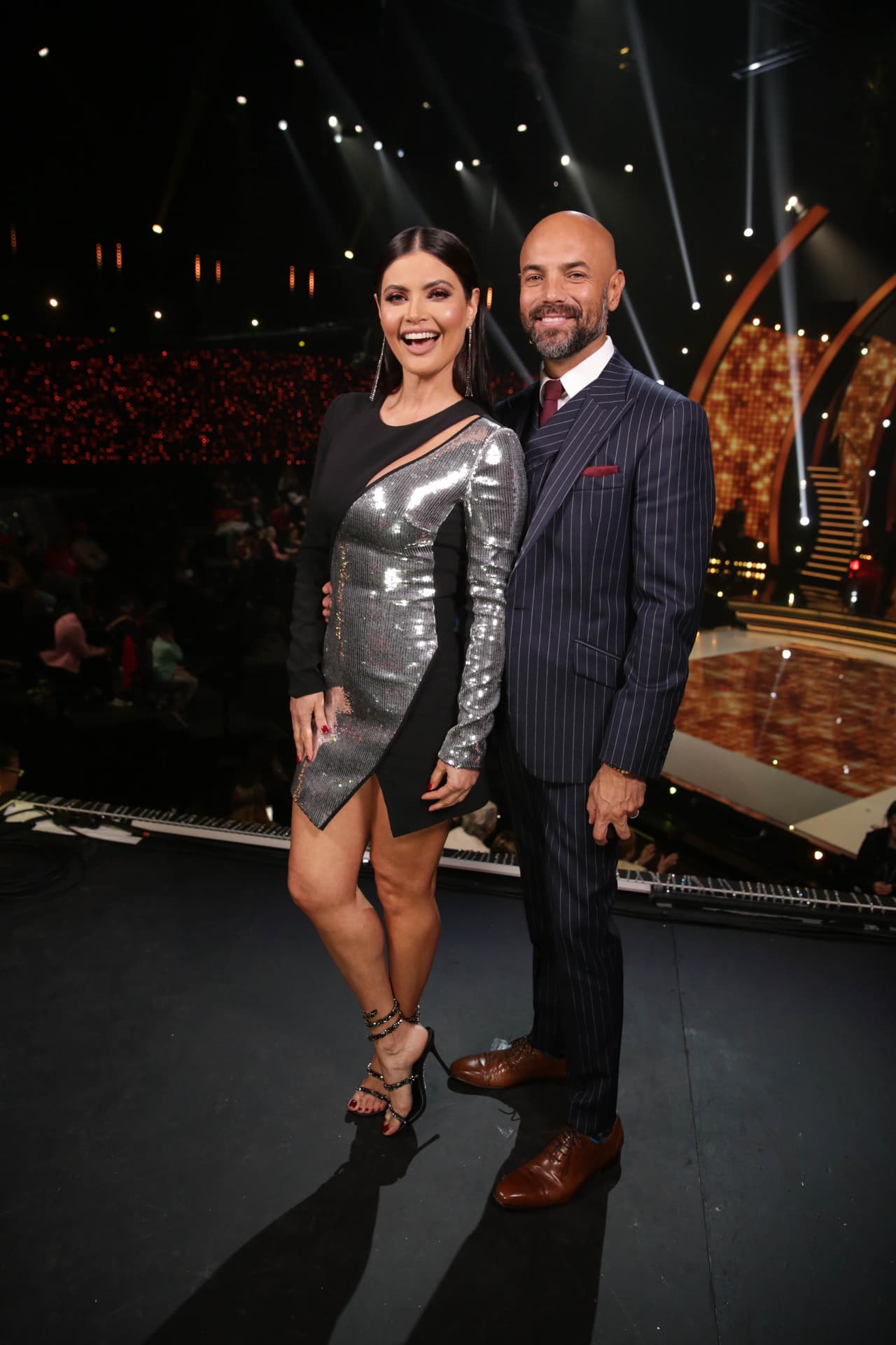 Los conductore estaban listos para esta gala previa a la gran semifinal.